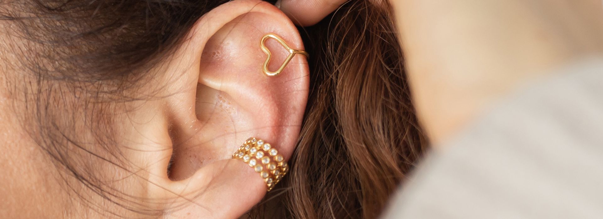 Earcuff | La Tendencia que Revoluciona la Moda en Aretes